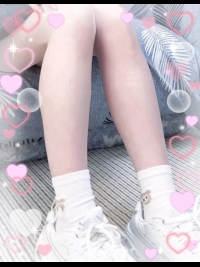 �j�[�i�̎ʃ����L