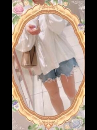 �j�[�i�̎ʃ����L