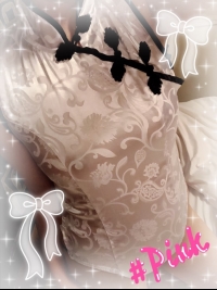 �s���N�̎ʃ����L