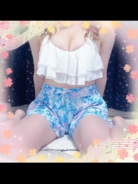 �j�[�i�̎ʃ����L